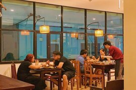 [Giải Đáp] Mở quán ăn có cần đăng ký kinh doanh không?